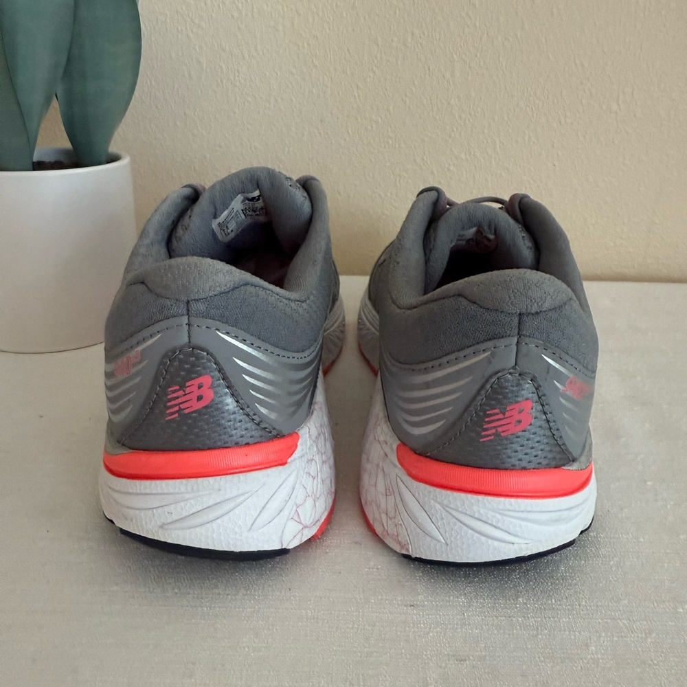New Balance 940v3 Athletic Sneakers in Gray and Pink - Picture 10 of 14